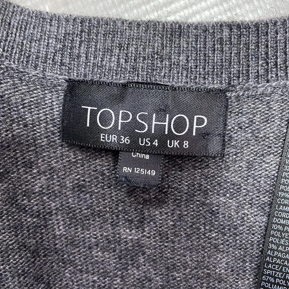 Topshop Sweater V-neck Gray Black Lace Hem Size 4